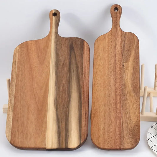 Tabla de servir de madera con asa